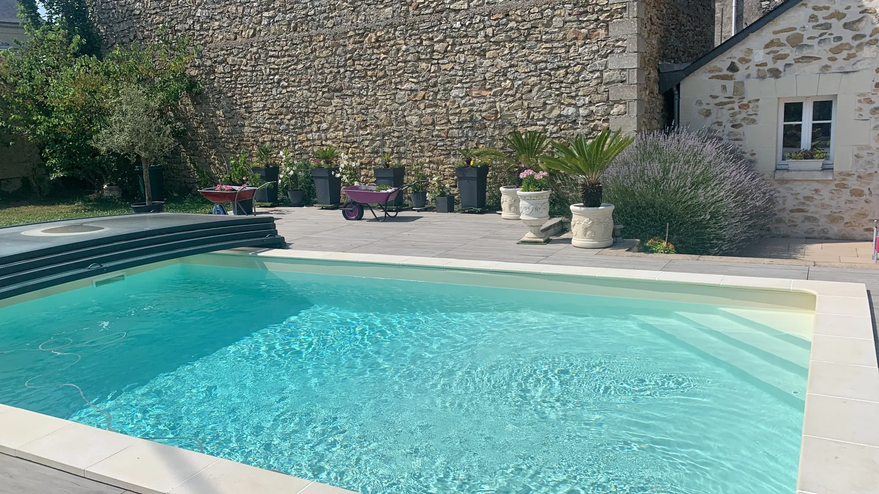 Piscine de La Douce France Trianon